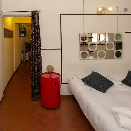 Apartment Porcellana Art